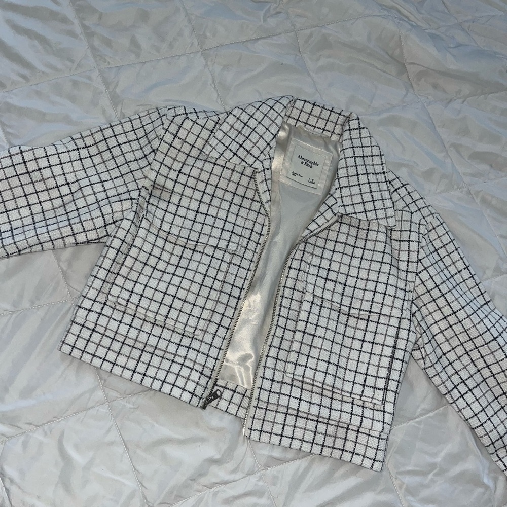 Abercrombie Tweed White Zipper Cropped Jacket Collared size small